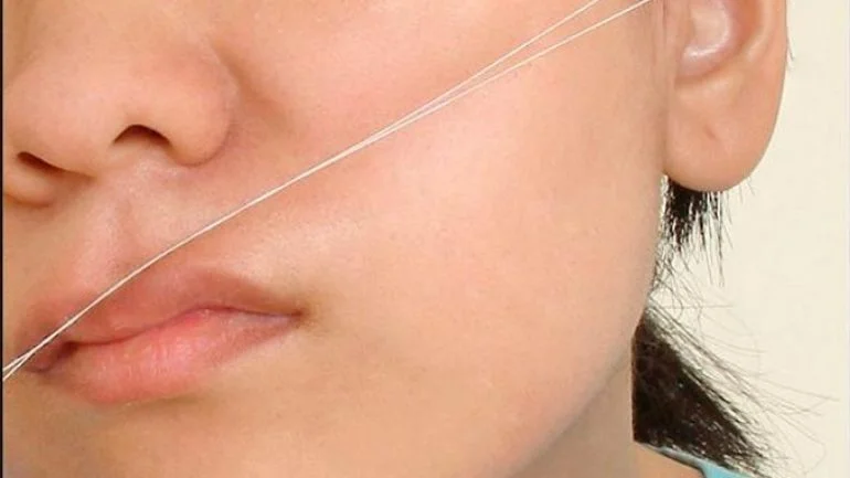 Yüzdeki Tüyleri Sık Almak Doğru Mu?